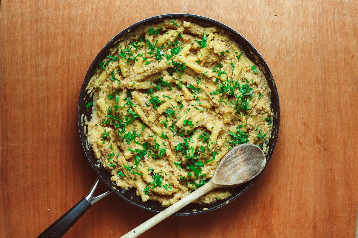 The Creamiest Roast Cauliflower Pasta